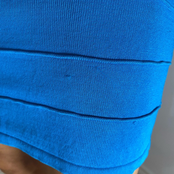 DEMANDING Bandage dress. So cute, beautiful colour. Start styling for summer! - Picture 4 of 4